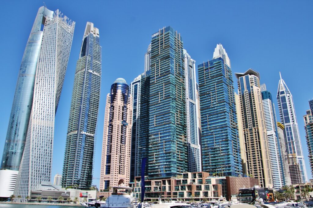 代理店契約書の雛形作成や契約サポートならAXIA Marketing