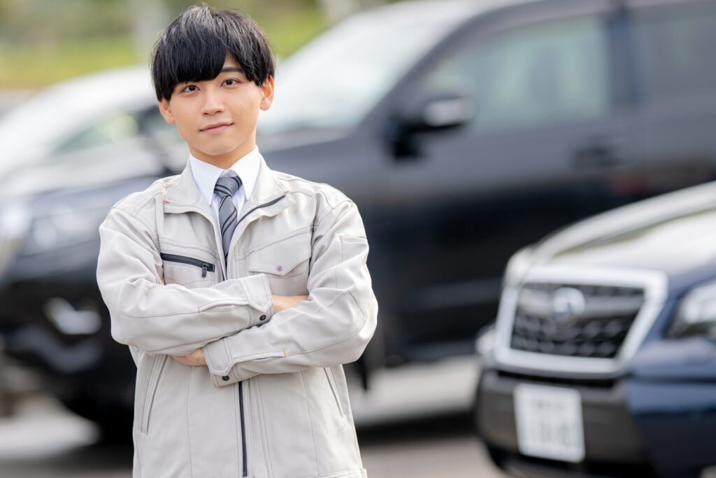 自動車業界におけるPEST分析のやり方4ステップ